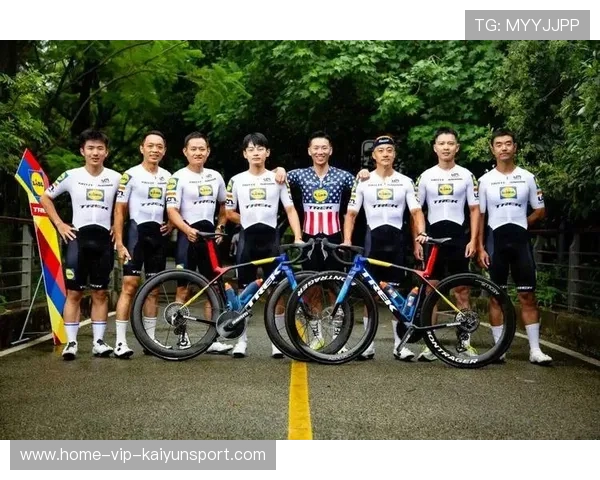 自行车团队默契在冲刺中决定胜者